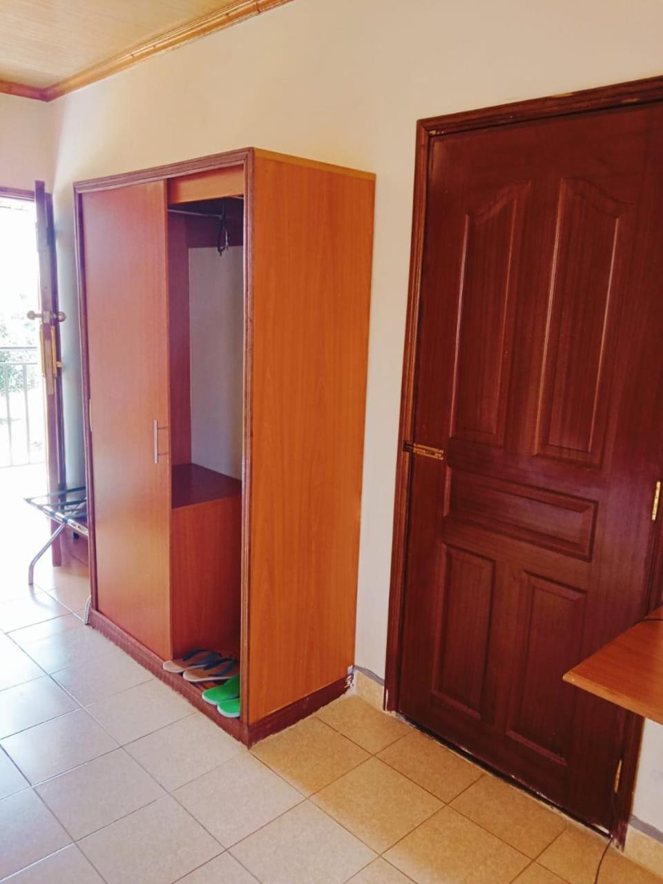 Golden Gates Hotel Thuthuriki Zewnętrze zdjęcie