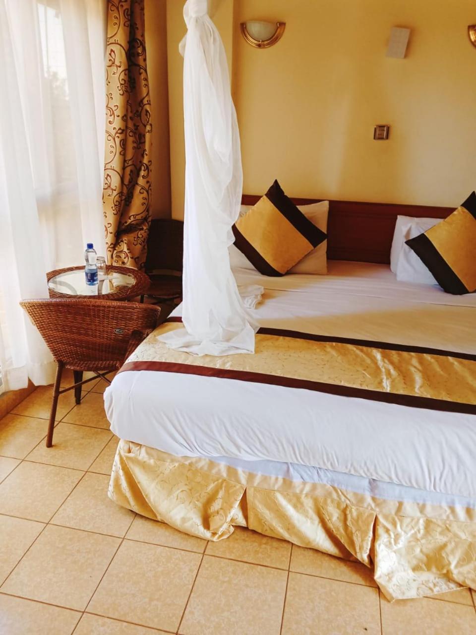Golden Gates Hotel Thuthuriki Zewnętrze zdjęcie