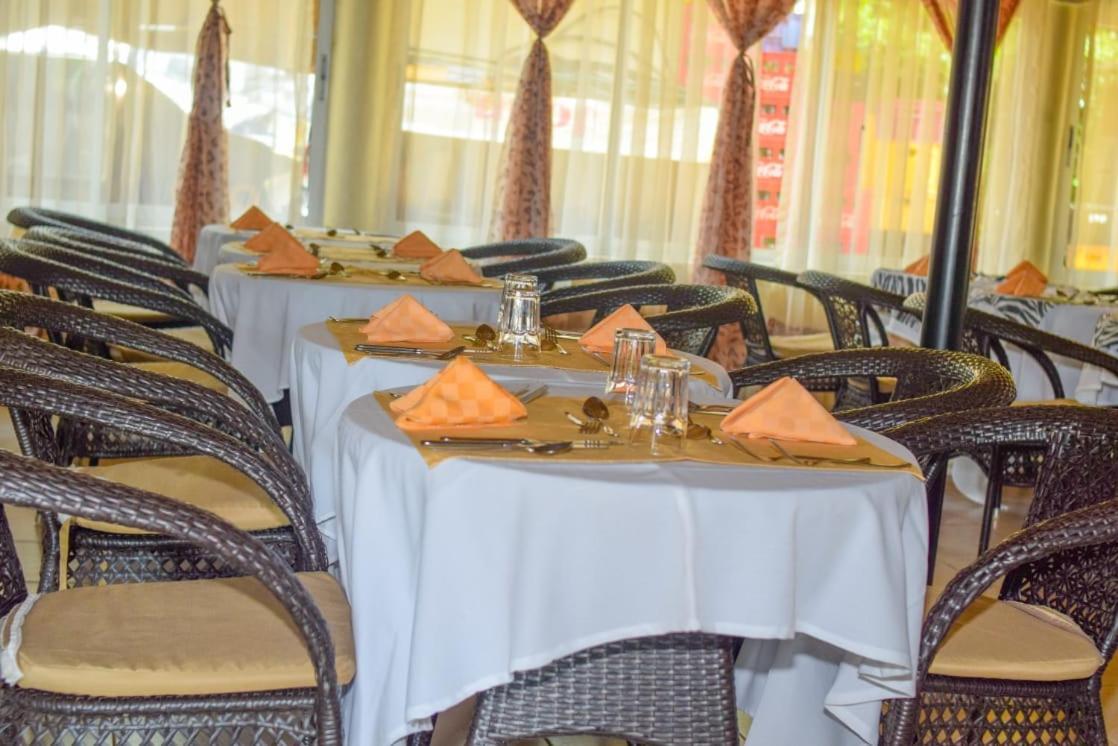 Golden Gates Hotel Thuthuriki Zewnętrze zdjęcie